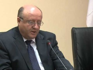 DOGANAT DHE NARKOTIKET TRAINIM PER DOGANIERET SHQIPTARET KUNDER TRAFIQEVE LAJM