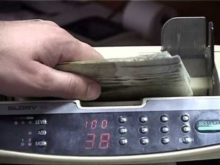 BANKA E SHQIPERISE ULET ME 0 25 % NORMA E INTERESIT TE LEKUT LAJM