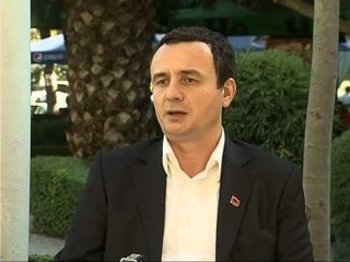 ALBIN KURTI NE TIRANE PROPOZON MARREVESHJE PERFAQESIMIN TE PERBASHKET LAJM