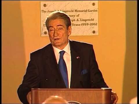 20 VJET MARREDHENIE AMBASADORI I SHBA ARVIZU MBLEDH KRERET E SHTETIT LAJM