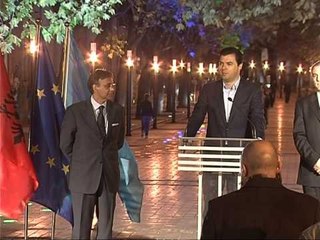 BASHA PER TRAFIKUN KRYEBASHKIAKU PREZANTON NISMAT TE MURAT TOPTANI LAJM