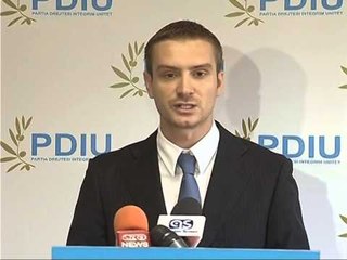 PDIU & OMONIA PER CENSUSIN DENONCOJNE PARREGULLSI NGA ANKETUESIT LAJM