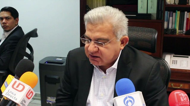 México busca a dos surfistas australianos desaparecidos