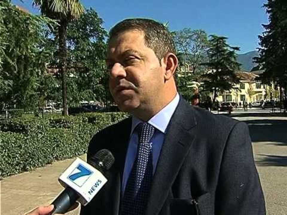 NDRYSHIME NE QEVERI IDRIZI KERKON QE MINISTRAT E PERFOLUR TE DOREHIQEN LAJM