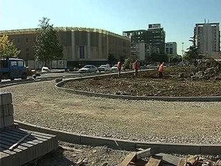 SHESHI “SKENDERBEJ” HAPJA ME 15 NENTOR EDI RAMA IRONIZON NE TWITTER LAJM