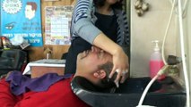 Israeli Head massage -Getting a head massage