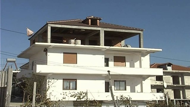 ALUIZNI VETEM NE TETE MUAJT E PARE TE KETIJ VITI KA MBLEDHUR 14 MILON DOLLARE LAJM