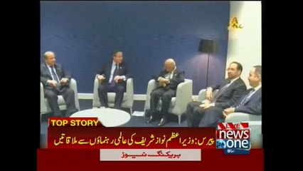 Nawaz, Ghani discuss mending ties, reviving Taliban talks