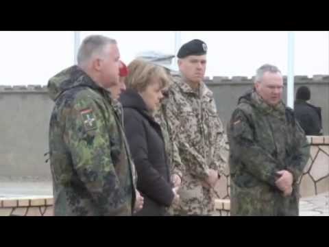 VIZITE SURPRIZE KANCELARJA MERKEL VIZITON TRUPA GJERMANE NE AFGANISTAN LAJM