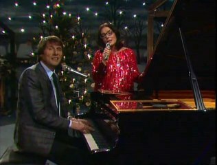 Nana Mouskouri & Udo Jürgens - Leise rieselt der Schnee 1984