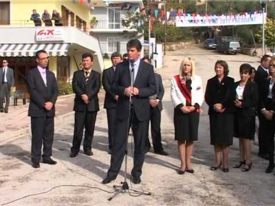 PRESIDENTI NE KONISPOL THIRRJE POLITIKES TE RINISE DIALOGUN PER REFORMAT LAJM