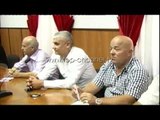 Informaliteti i fermerëve të duhanit - Top Channel Albania - News - Lajme