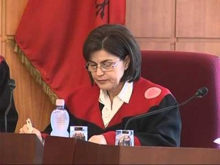 PIRAMIDA NE KUSHTETUESE NIS SHQYRTIMI I ANKESES SE PS KUNDER PRISHJES LAJM