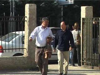 TARIFAT E SHKOLLIMIT STUDENTET TE DETYRUAR TI PAGUAJNE BRENDA DHJETORIT LAJM