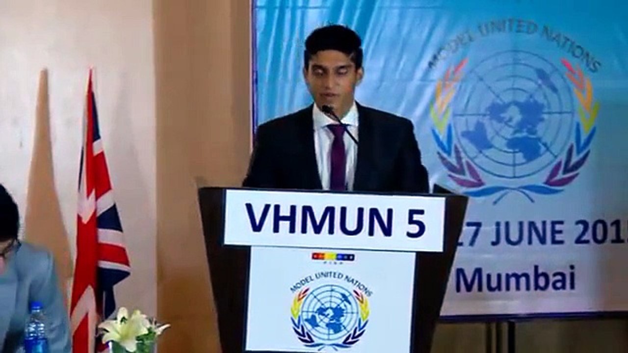Rustom Kerawalla at the closing ceremony of  the VIBGYOR High Model United Nations – 2015