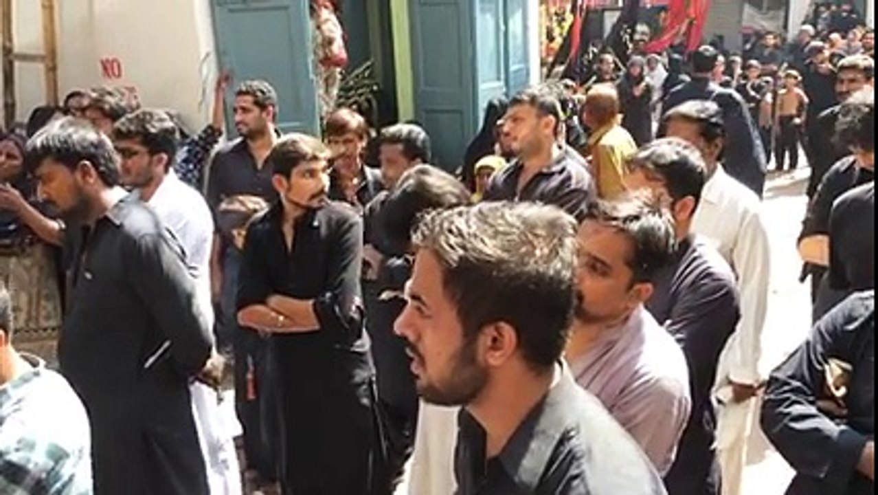 Main Kis Tarah Se Nikaloon Badan Se Jaan-e-Husain (a.s)