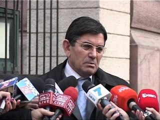 REFORMA PARLAMENTARE MBLIDHET KOMISIONI PALET ME QENDRIME TE KUNDERTA LAJM