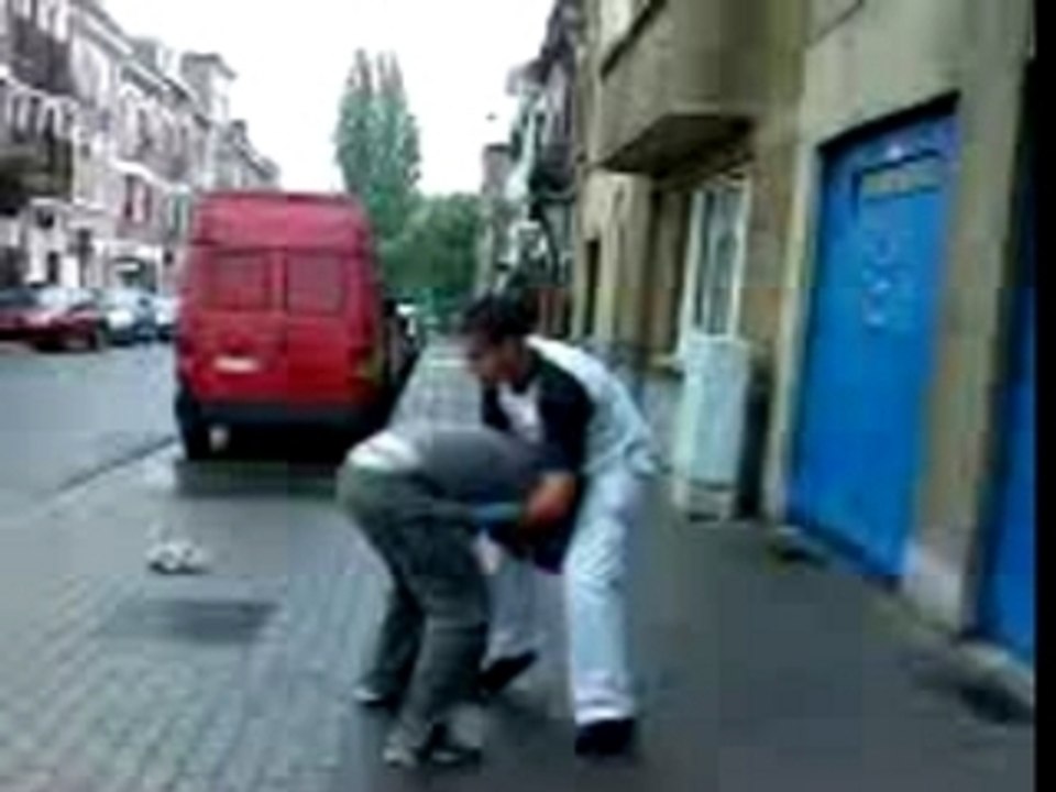 1020 Said et Anas s'amuse
