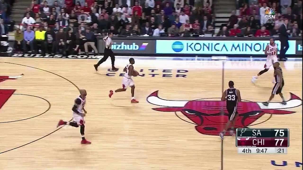 Joakim Noah's Crossover