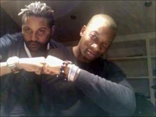 SINGUILA FEAT FERRE GOLA "CARESSE"