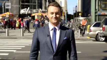 We tried to break Motorola's unbreakable phone