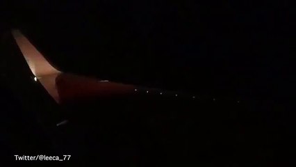 Le passager d'un Vol immortalise un Orage spectaculaire