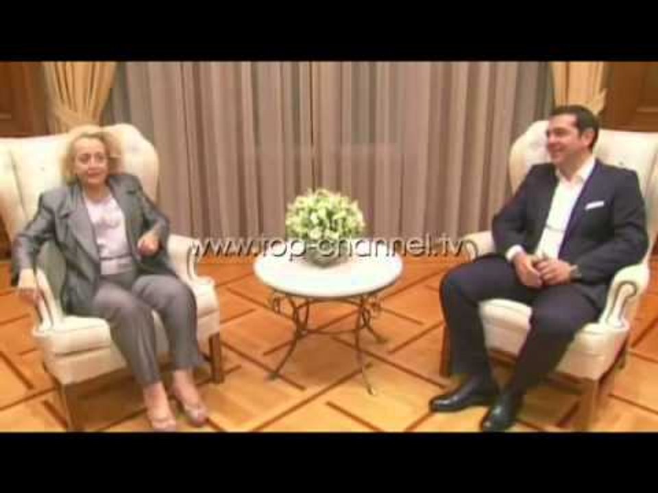 Tsipras betohet tek Presidenti - Top Channel Albania - News - Lajme