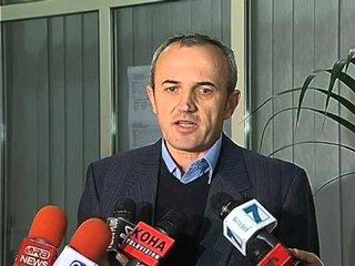 PROVIMI I SHTETIT AKP SQARON PROCEDURAT NE TAKIMET ME STUDENTET LAJM