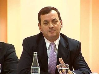 KSHH KRITIKA GJYKATAVE VENDIMET PER LARGIMET NGA PUNA KONTRADIKTORE LAJM