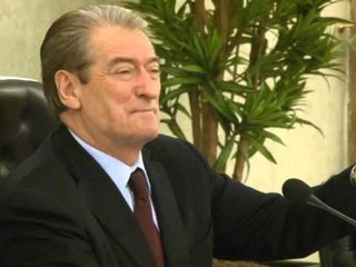 BERISHA PER CENSUSIN ARRITJE E MADHE REGJISTRIMI PERFUNDOI ME SUKSES LAJM