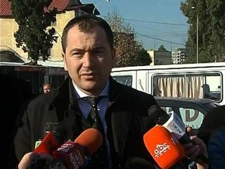 KONTROLLET E BASHKISE SEKUESTROHEN SASI TE MEDHA FISHEKZJARRESH LAJM