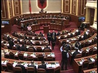 RRUGA TIRANE ELBASAN QEVERIA MIRATON MARRJEN E HUASE 50 MLN DOLLARE LAJM