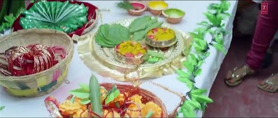 'BABY MODERN MODERN' Full VIDEO Song - Baankey ki Crazy Baraat -