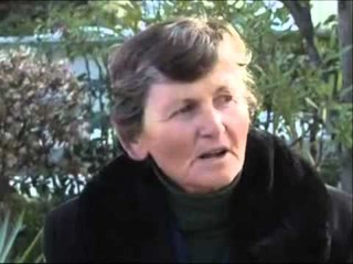 21 JANARI 2011 NENA E GAZETARIT TE PLAGOSUR APEL SALI BERISHES LAJM