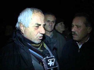 KOMBINATI PA DRITA BANORET PROTESTOJNE, KONFRONTIME ME POLICINE LAJM