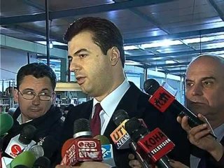 TREGJET E TIRANES BASHKIA FUSHATA KONTROLLESH KUNDER ABUZIMEVE LAJM