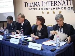 “CENSUSI” PER BIZNESIN 50 % E BIZNESEVE VETEM NE TIRANE DHE NE DURRES LAJM