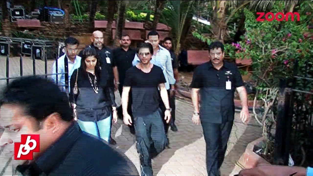 Shah Rukh Khan clarifies on signing 200-250 crores deal - Bollywood News