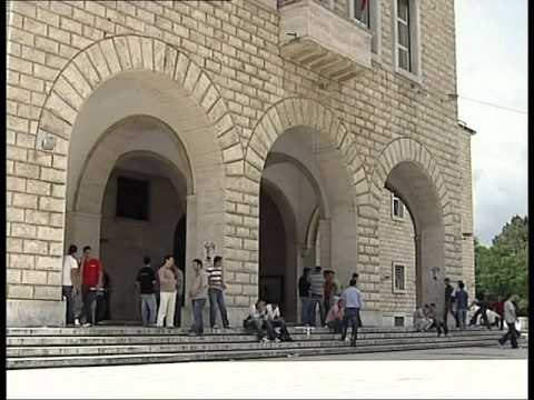 ZGJEDHJET NE UNIVERSITETE STUDENTET TE PAINFORMUAR PER PROCEDUREN LAJM