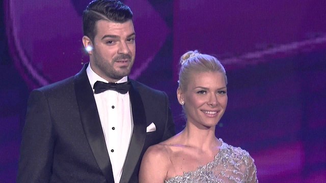 INGRIDI DHE HERJONI, FITUES TE NATES SE DYTE TE DANCE WITH ME