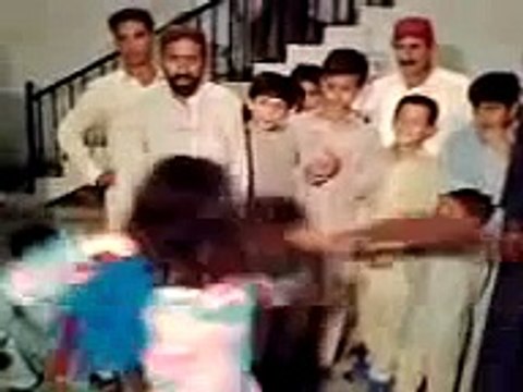 Afghan Very Nice mast Girl Attan Dance _ Tune.pk