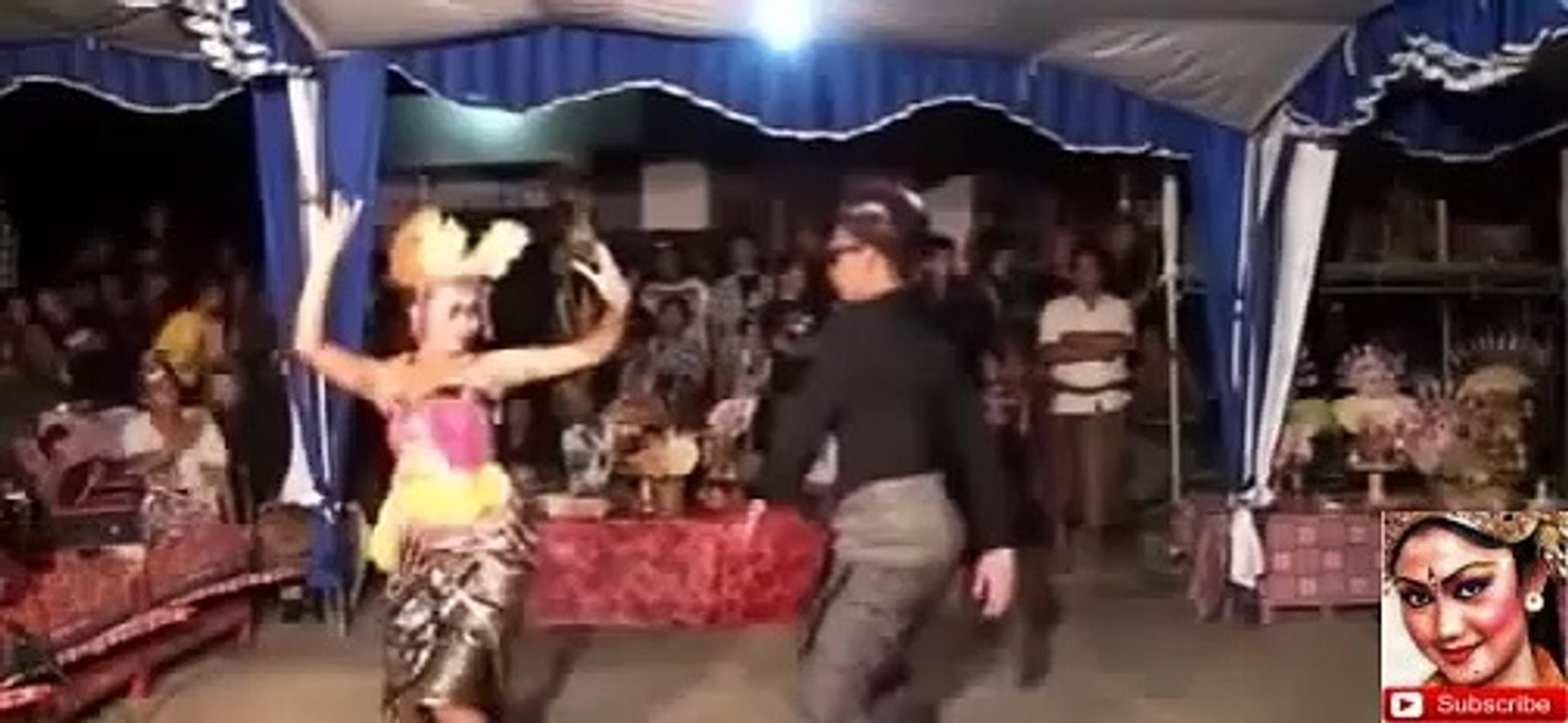 Joget Hot Bungbung [18+] Sampai Dijilat Anunya!