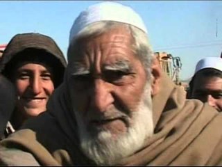 VIJOJNE PROTESTAT AFGANET TE IRRITUAR ME DJEGIET E KURANIT PROTESTOJNE LAJM