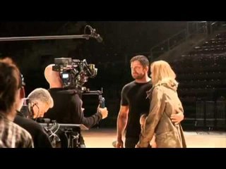 GRIMCA SHOWBIZI TE REJAT ME TE FUNDIT NGA BOTA E YJEVE TE HOLLYWOOD LAJM