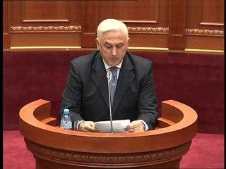 INTERPELANCA NE KUVEND DEPUTETI BRAÇE HEDH AKUZA TE FORTA PER KORRUPSION LAJM