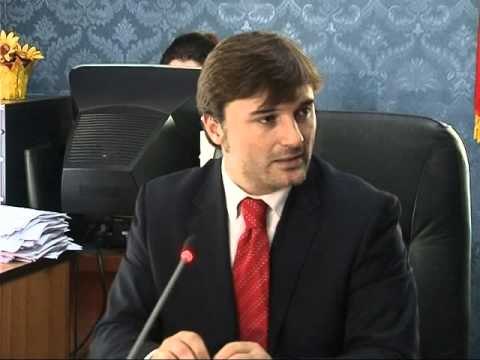 KOMISIONI HETIMOR NIS NE PARLAMENT RAPORTIN PER SHKARKIMIN E SPAHIUT LAJM