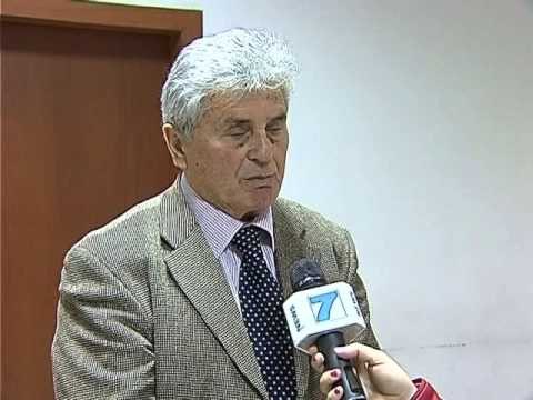 SINDIKATA E ARSIMIT DREJTORITE ARSIMORE JO POLITIKE POR SIPAS KRITEREVE LAJM