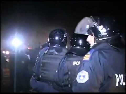 PROTESTA E VETEVENDOSJE LEVIZJA E ALBIN KURTIT KUNDER MARREVESHJES SE FUNDIT LAJM