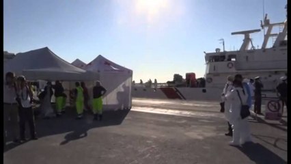 VIJOJNE OPERACIONET E SHPETIMIT TE EMIGRANTEVE NE BRIGJET LIBIANE NE MESDHE LAJM