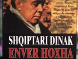 VITRINA E LIBRIT DEL NE TREG LIBRI “SHQIPTARI DINAK ENVER HOXHA” LAJM